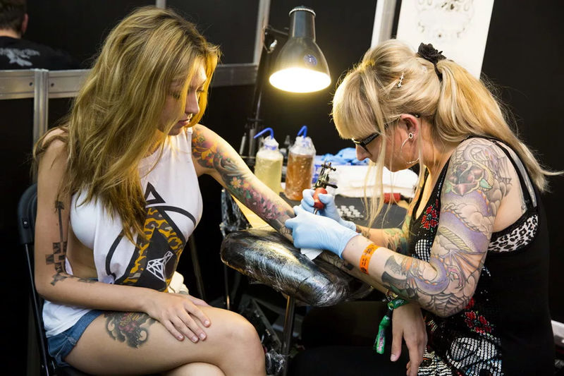 Мастера татуировок в Пскове, цены на услуги